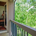Highlands Area By East West Hospitality