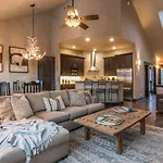 Ironwood By The Creek Townhouse