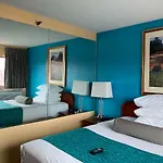 Howard Johnson By Wyndham Denver West