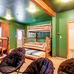 Snowshoe Retreat