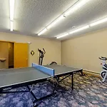 Woods Manor 101A