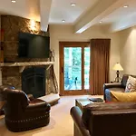 Lodge At Lionshead