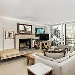 Durant Unit B202, Spacious Condo With Great Views, Excellent Location 2 Blocks To Ski Slopes