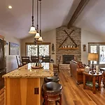 Keystone Home On Snake River With Hot Tub And Views!