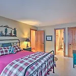 Granby Home With Deck And Views 2 Mi To Skiing