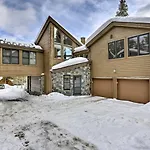 Breckenridge Home Access To Skiing And Hiking Trail