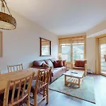 Tucker Mountain Lodge 321