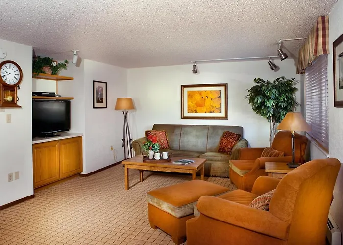 Getaways At Eagle Point Resort