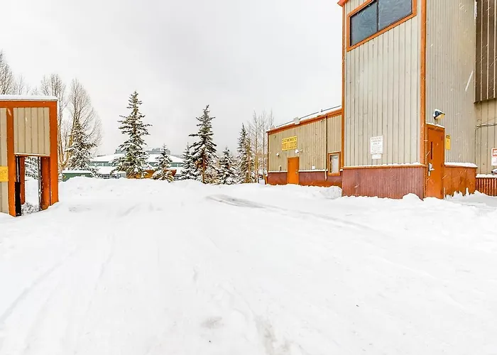 Chateau Studio