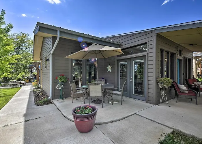 Serene Mountain Retreat With Deck And Mtn Views!