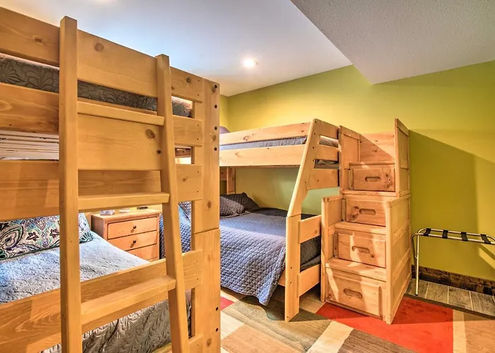 Luxe Updated Home With Grill And Hot Tub 4 Mi To Rmnp