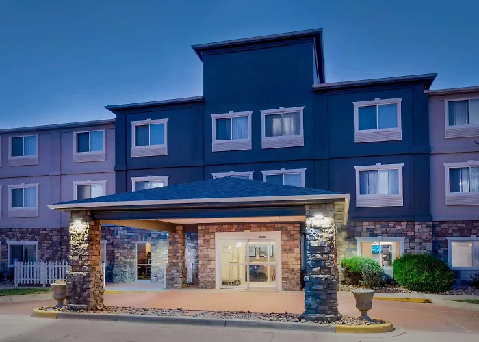 Baymont By Wyndham Henderson-Northeast Denver