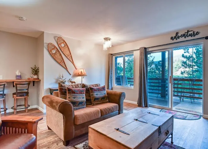 Mtn Town Escape-Beavers Den, 1 Bdrm Luxury Apt
