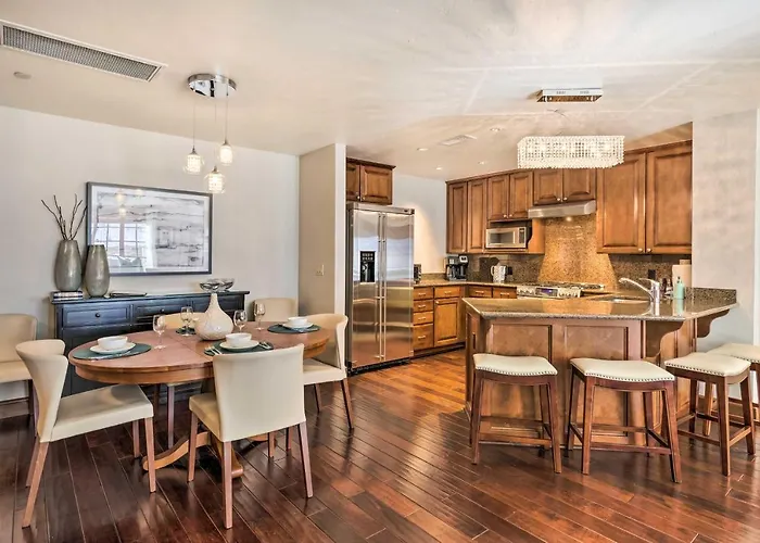 Luxury Mountain Condo With Community Perks And Shuttle