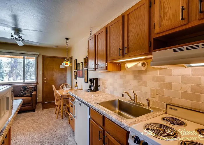 Rustic Retreat, Wi-Fi, Outdoor Hot Tubs, Free Onsite Parking For 1 Car Pm5C