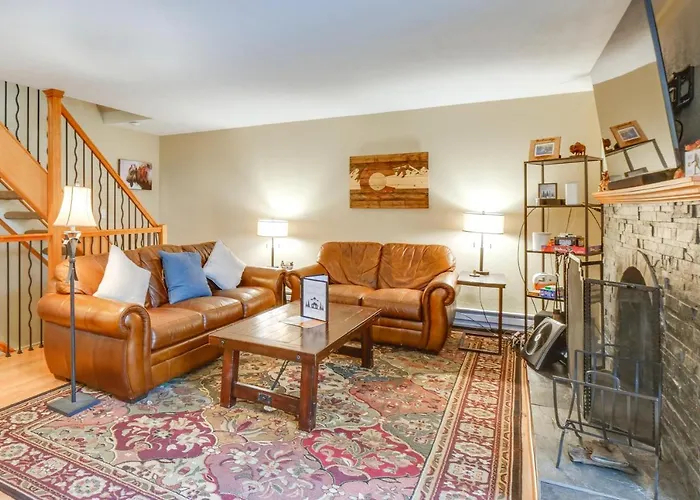 Ski-In Retreat With Pool Access 2 Blocks To Main St
