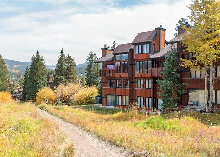 Four Oclock Lodge #21 By Great Western Lodging