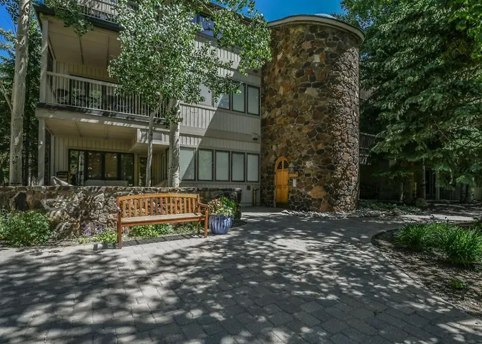 Ski In 2 Bedroom At Chateaux Dumont Keystone
