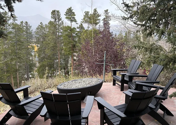 The Gold Flake Chalet