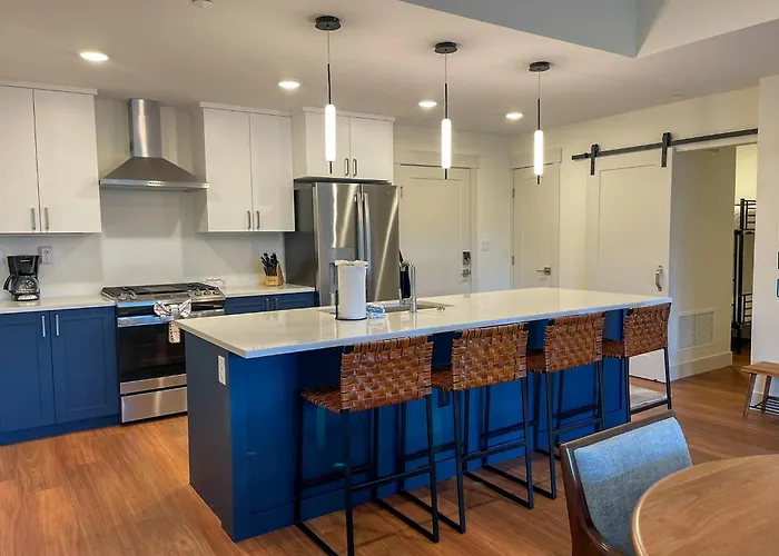 New Luxury Condo 3303 I Hot Tub I Ac I Great Views I Best Price I Free Adventures Daily