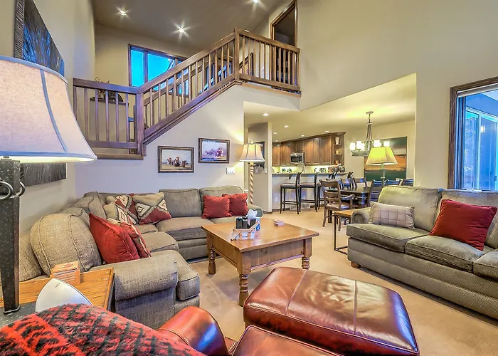 Cascades At Eagleridge By Retreatia
