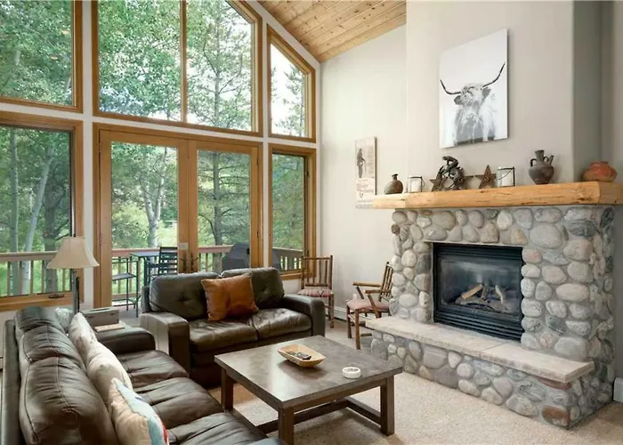 Evergreen Townhome #1