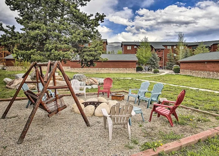 Mountain-View Condo With Deck Walk To Grand Lake