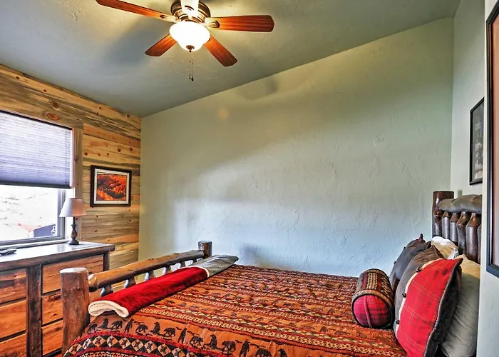 Pagosa Springs Escape With Deck, Hot Tub And Grill!