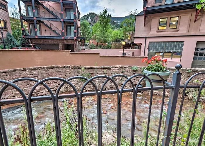 Downtown Manitou Springs Home Tranquil Creek View