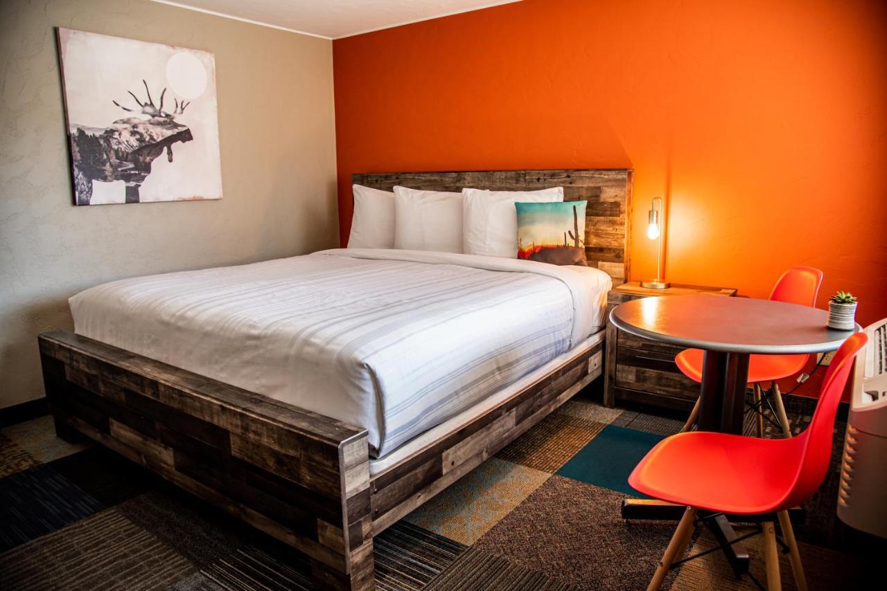 American Classic Motel