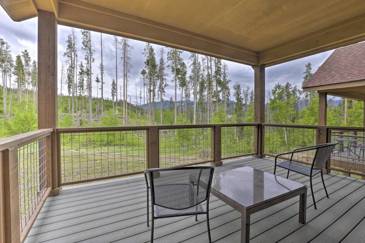 Retreat, Walk To Shuttle And Main St Holiday home *