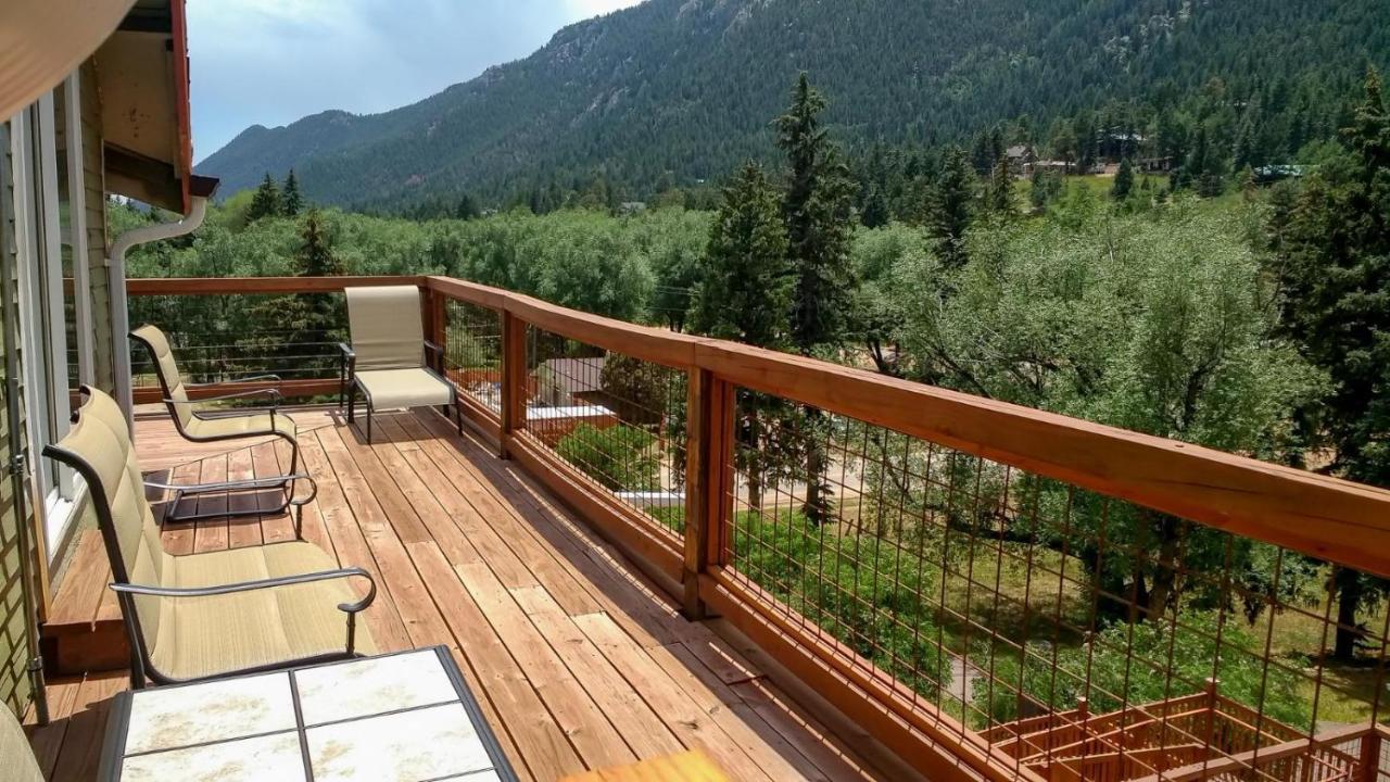 Mountain Falls Lodge *