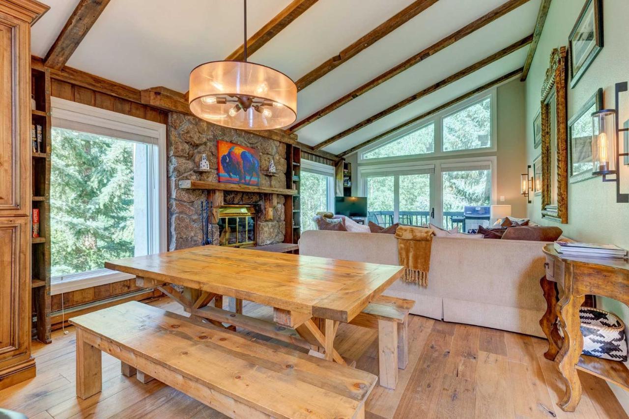Mountain-view With Balcony And Gas Grill! *