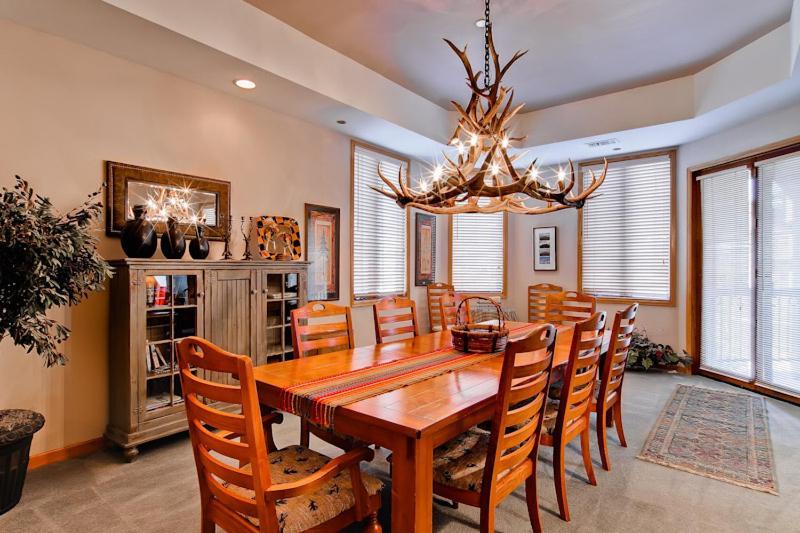 Meadows At Eagleridge Holiday home Steamboat Springs