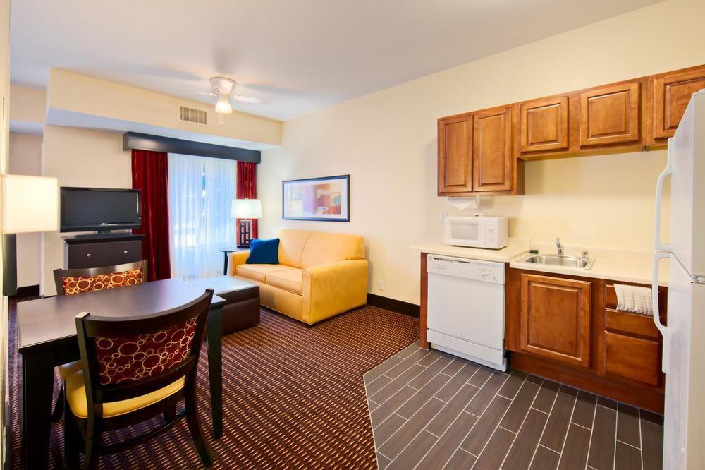 Hampton & Denver Tech Center 3*