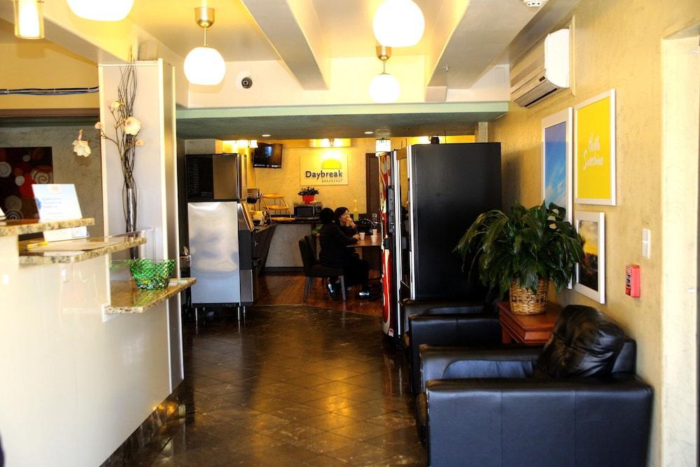 Days By Wyndham Downtown Motel
