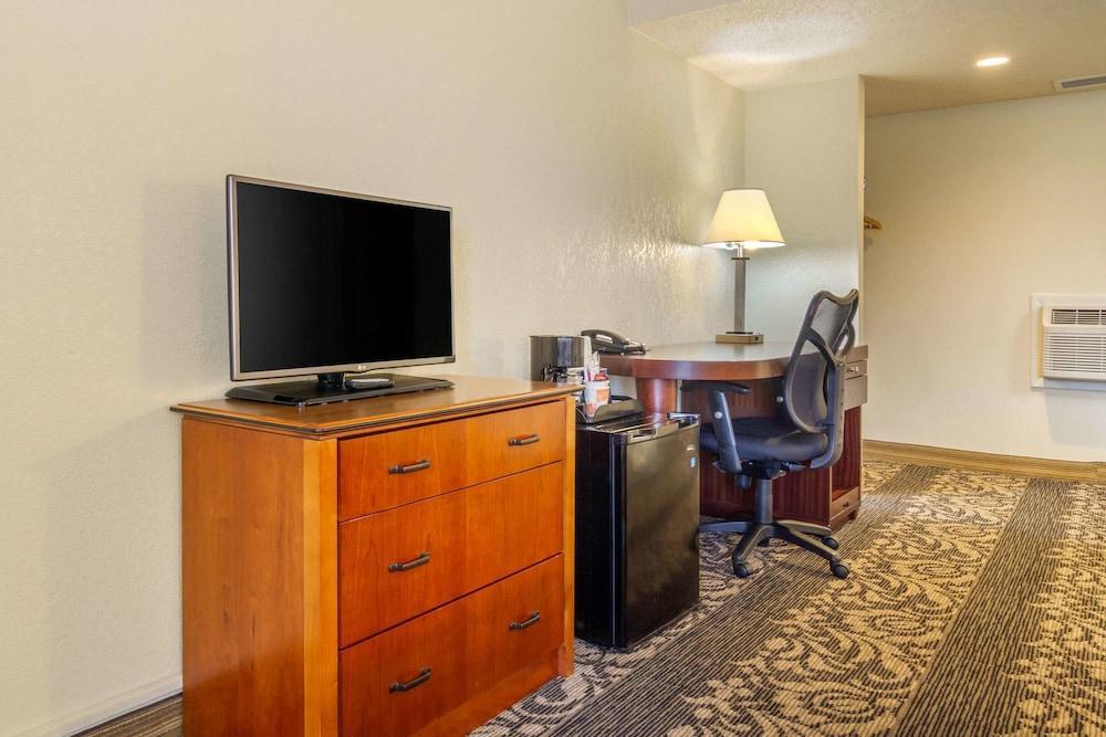Rodeway Downtown 2*