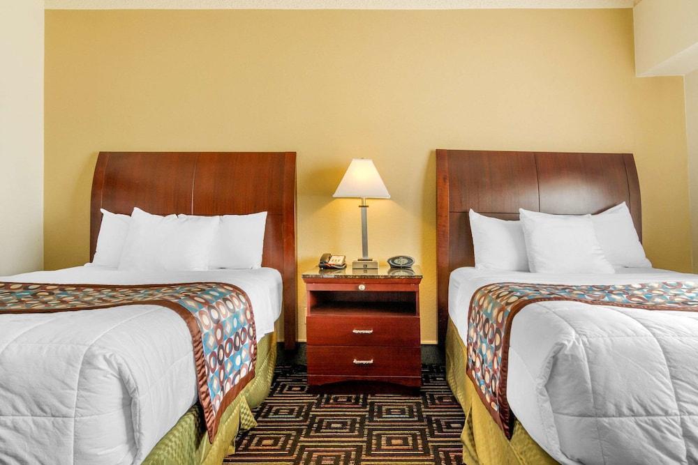 Hotel Rodeway Downtown