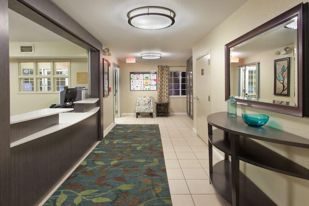 Sonesta Simply Denver West Federal Center Hotel Lakewood