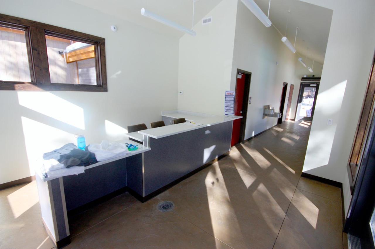 The Lift #210 - Lots Of - Pool And Hot Tub Access Holiday home *