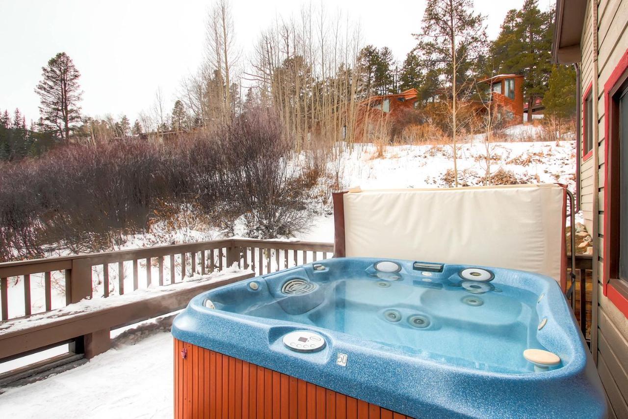 Mountaineer #m-1 - Ski-in/ski-out - Private Outdoor Hot Tub Breckenridge