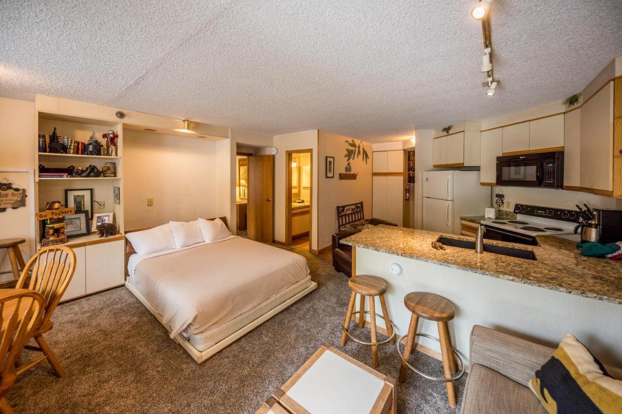 Iron Horse Building C Unit 1023 Holiday home Winter Park