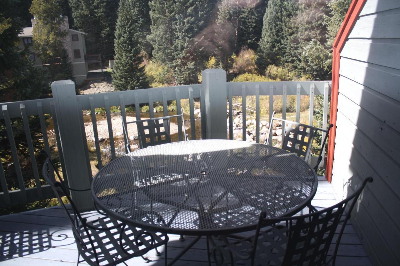Holiday home Pinecreek #i - 4 Bedroom - Private Hot Tub - Close To Town - Shuttle To Slopes *