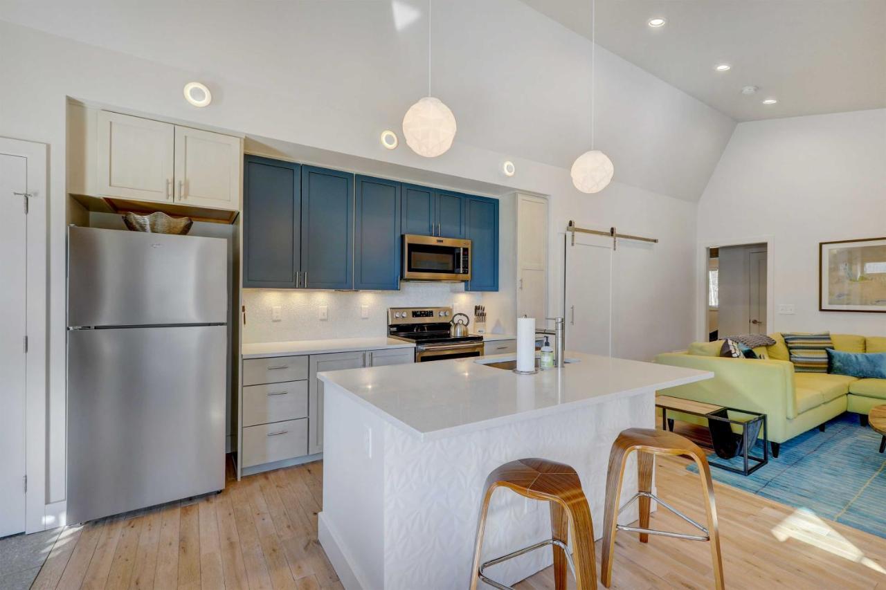 Modern Grand With Fireplace And Deck! * Grand Lake