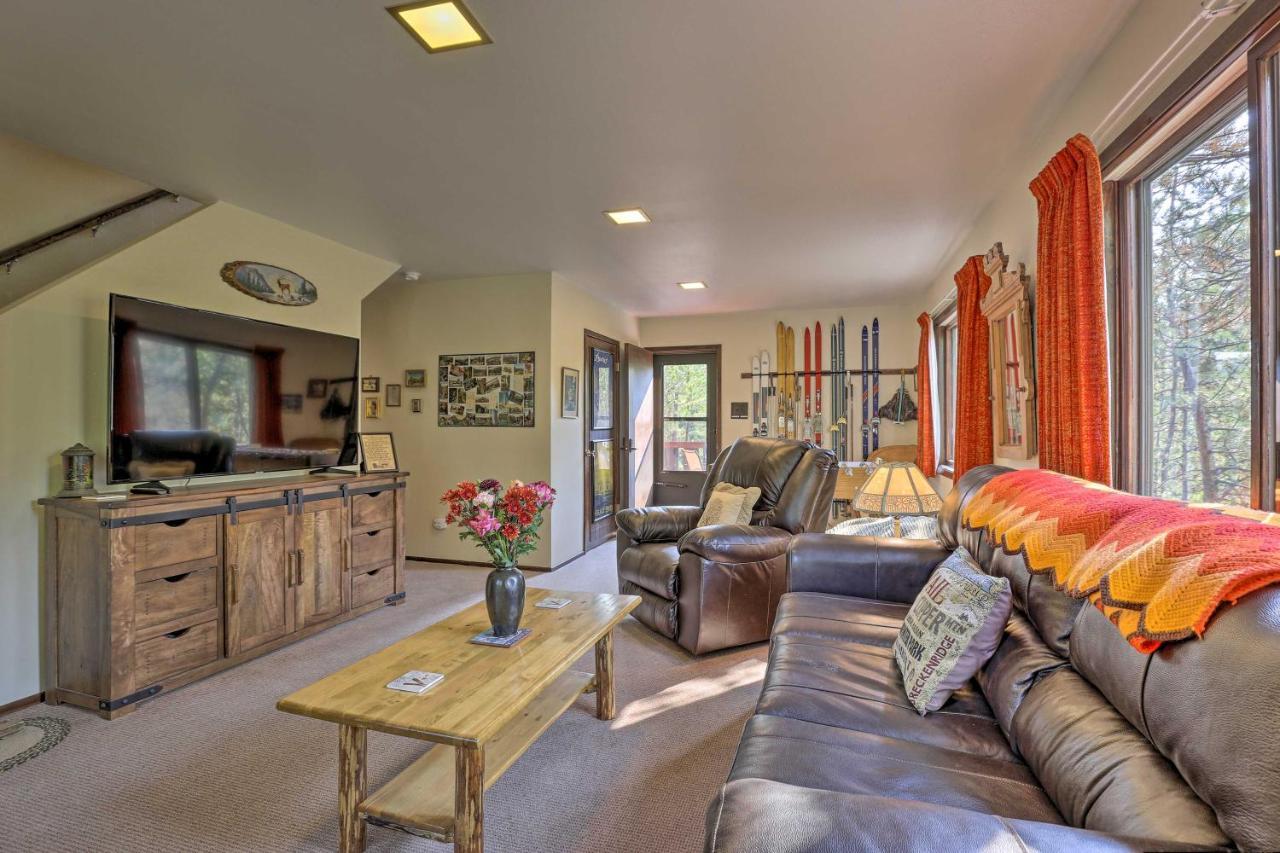 Holiday home Updated With Rustic Charm Walk To Town