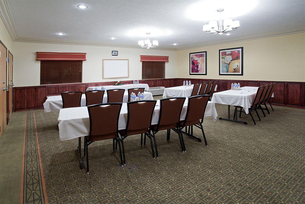 Hotel Express & By Ihg 2*