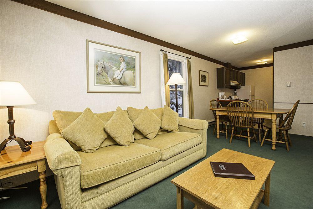 Mountainside Hotel