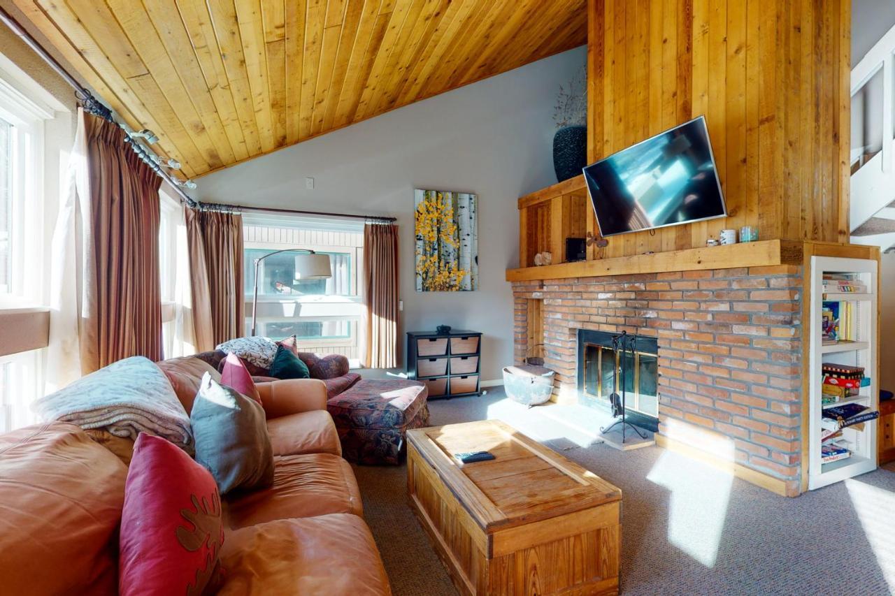 Remodeled 2 Bedroom East 6g With Hot Tub Market Free Shuttle Vail