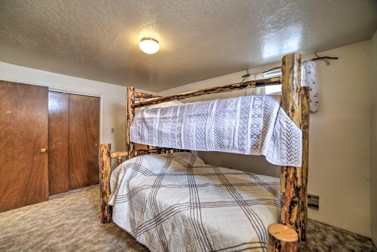 Apartment Cozy With Mtn View About 6 Mi To Downtown! *