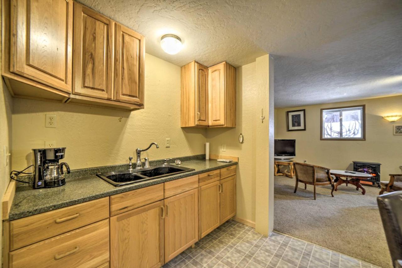 Apartment Cozy With Mtn View About 6 Mi To Downtown!